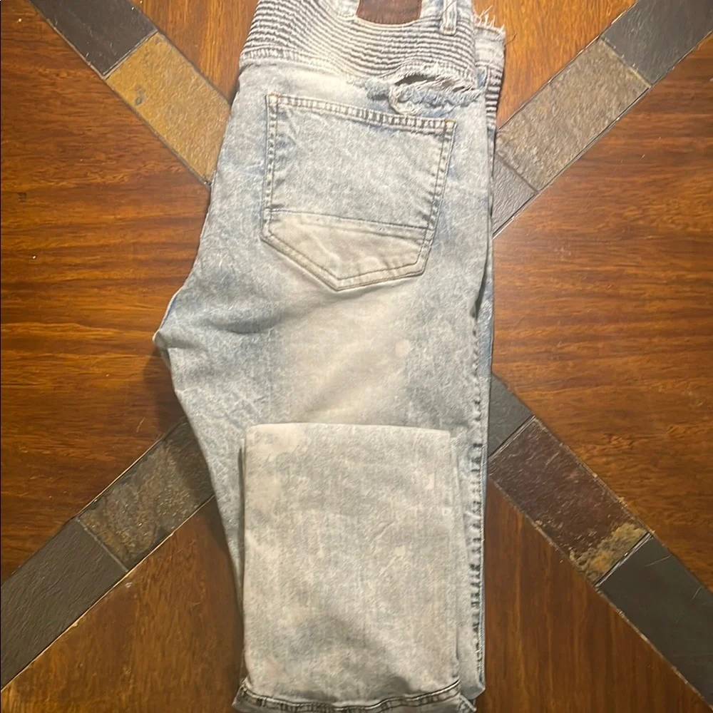 Focus Men’s Splattered, Distressed Jeans. Color Gray, Size 36W 32L. Retail $100.